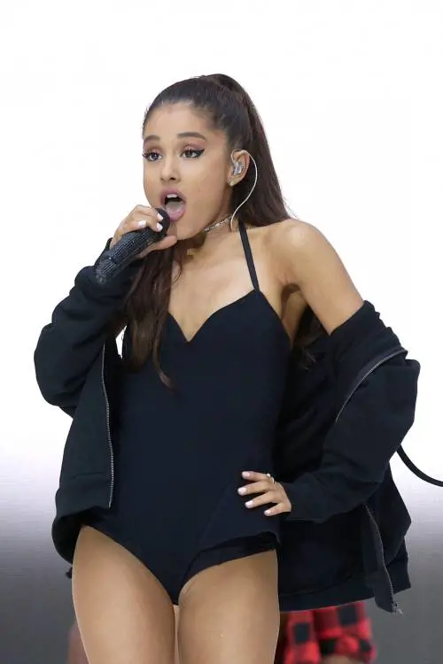 Manchester: choc tra i vip su Twitter