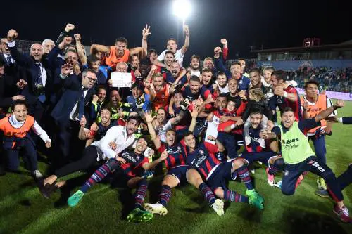 Miracolo Crotone, Empoli in serie B. Decisiva la vittoria del Palermo