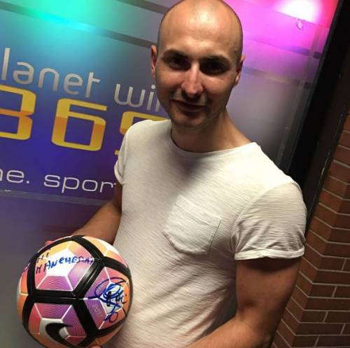 Il tifoso che ha preso il pallone di Totti: "Non lo vendo, è sacro"