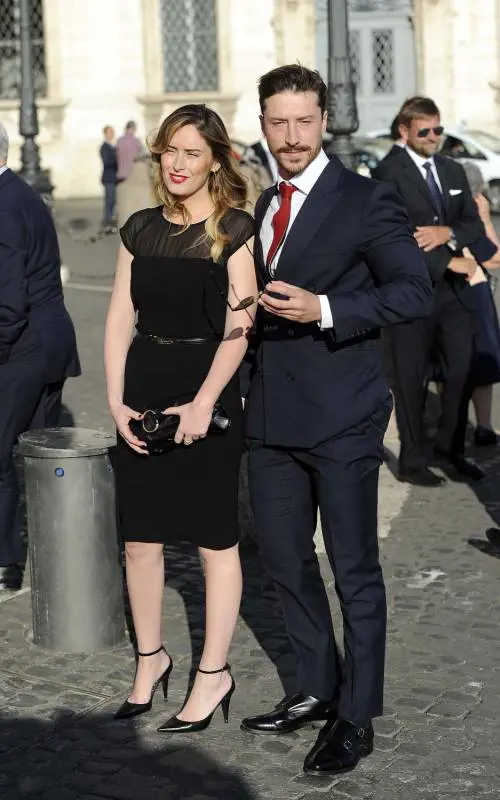 I capelli della Pinotti, gli occhialoni della Boschi. Quei look stonati delle signore di governo