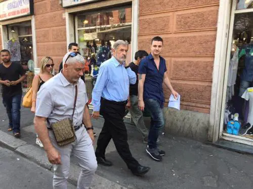 "La gente ha paura di uscire. Fermerò il declino di Genova"