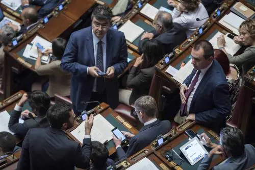 Legge elettorale, tornano i franchi tiratori: battuto il "patto a 4"