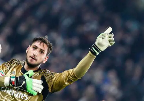 Donnarumma al cognato: "Ma che hai scritto? Io tifo Milan, non attaccare la mia società"