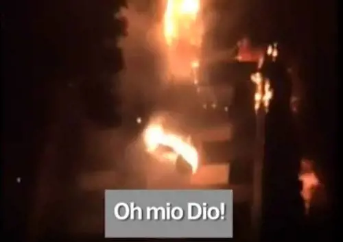 "Si buttano giù, non posso far nulla": diretta choc dell'incendio di Londra