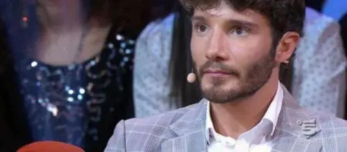 Selfie, De Martino: "La mamma di Belen al matrimonio piangeva perché mi stava per sposare"