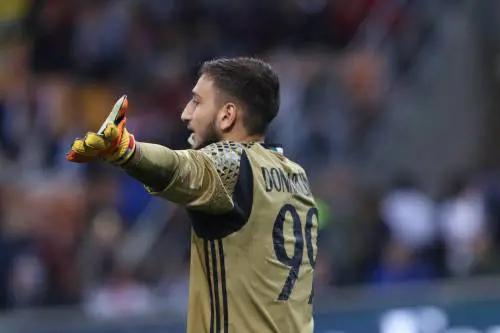 Caos Donnarumma, il pensiero della Curva Sud: "Puoi ancora rifarti"