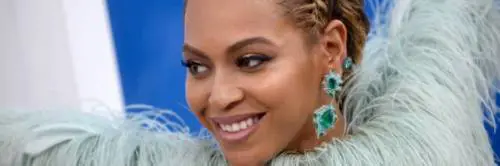 "I gemelli di Beyoncé restano ricoverati, soffrono di ittero"