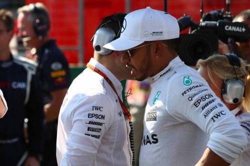 Hamilton attacca Vettel: "Il suo comportamento è stato vergognoso"
