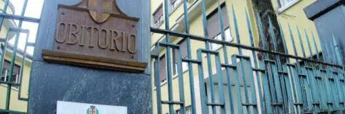 Bari, bimba musulmana di 18 mesi da sei giorni nell'obitorio