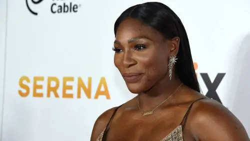 Serena Williams nuda e incinta per Vanity Fair