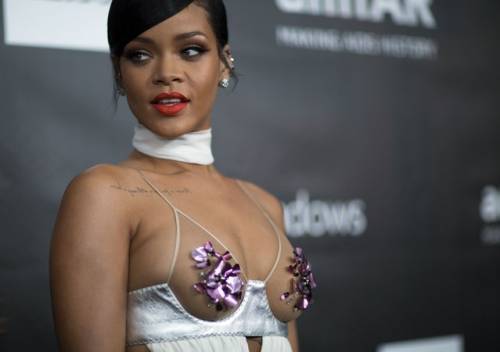 Rihanna si fidanza con un miliardario musulmano