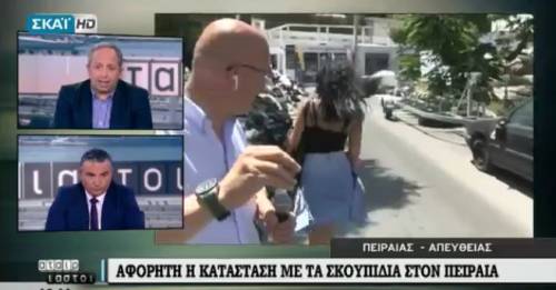 Grecia, giornalista interrompe il collegamento perché "folgorato" da una ragazza