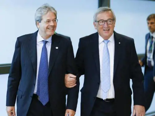 Emergenza sbarchi, Ue: "Non lasciamo sola l'Italia"