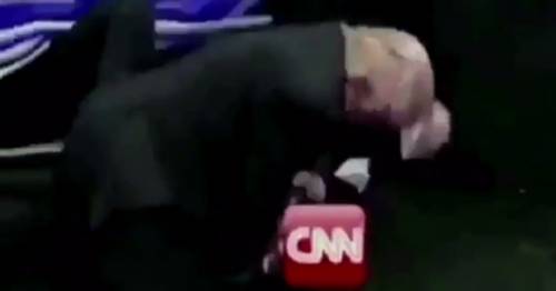 Trump pubblica un video in cui prende a pugni in faccia la Cnn: è polemica