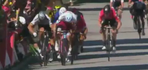 Tour de France, lo slovacco Peter Sagan espulso dalla corsa