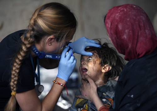 Il dramma dei bimbi di Mosul, resi zombie dallo Stato islamico