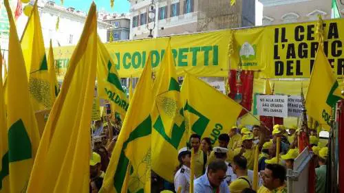 Agroalimentare, tutti in piazza contro il Ceta