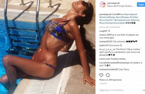 Pamela Prati e le foto sexy su Instagram