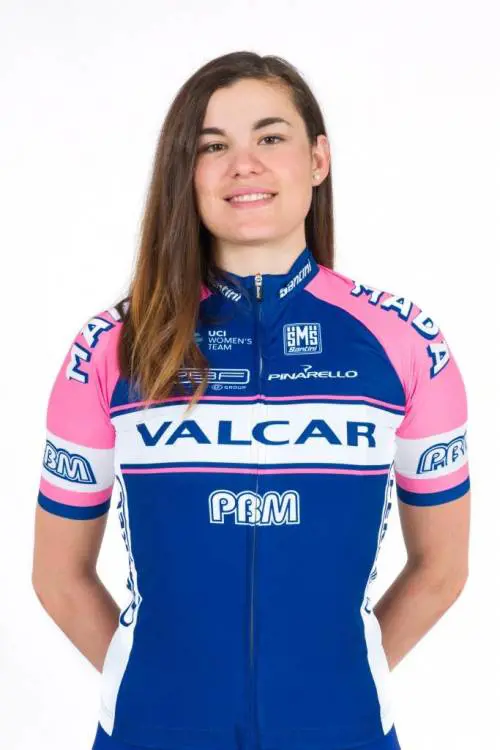 Dopo la caduta al Giro Rosa Claudia Cretti in condizioni gravi