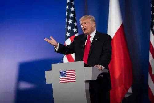 La Polonia divisa tra Usa e Russia