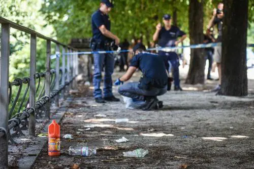 Aggressione con l'acido, ricatti e sesso tra i moventi