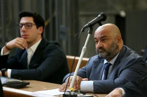 Lega Nord, condannati Umberto Bossi e il figlio Renzo