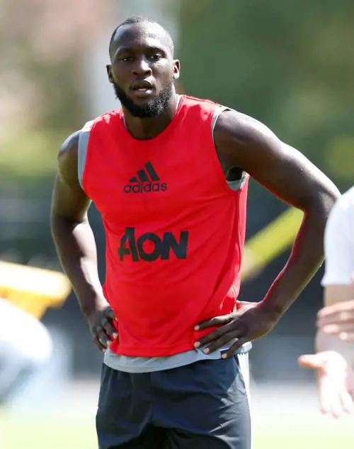 United, Lukaku: "Indosserò la maglia numero 9 ma ho chiesto il permesso a Ibra"