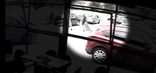 Omicidio Garlasco, assassino ripreso mentre spara alla vittima