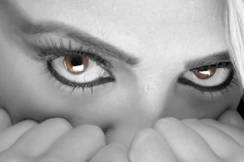 Guardami negli occhi e ti dirò a cosa stai pensando