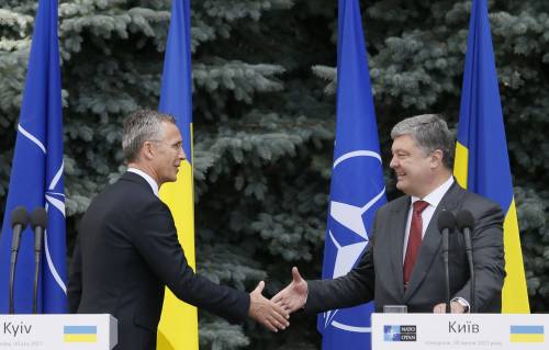 Kiev vuole entrare nella Nato e riaprire la guerra con Mosca