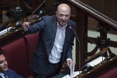 "Nessun antisemitismo, volevo offendere Fiano"