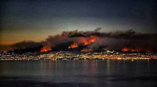 Incendi in Campania, l'Apocalisse sul Vesuvio