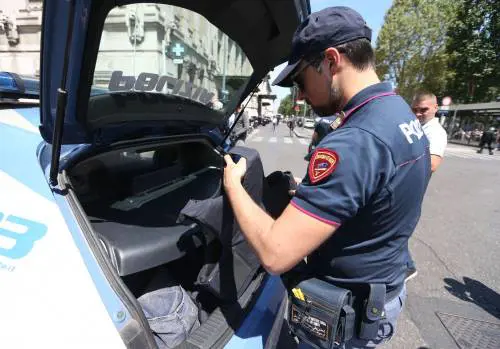 "Noi poliziotti nel mirino. Chi ci colpisce rischia poco"