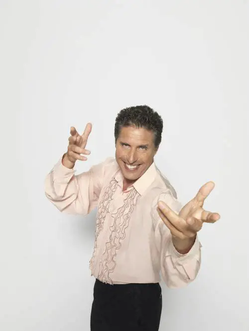 "Io, l'illusionista della risata vi racconto i maghi del 2000"