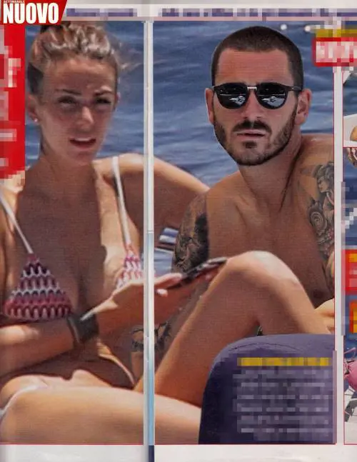 Lady Bonucci pizzicata al mare col marito: il topless è esplosivo