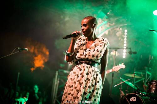 Morcheeba all'Idroscalo: nostalgia anni Novanta di un soul formato famiglia