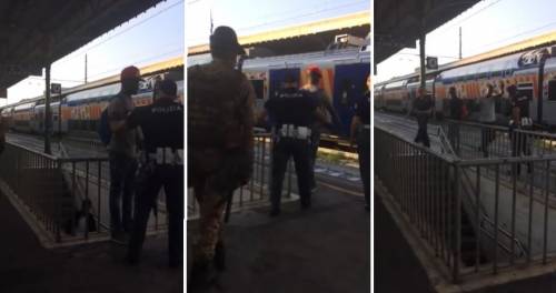 I buonisti con i clandestini: scatta la caccia al poliziotto