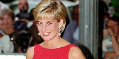 Lady D, la tv inglese trasmetterà le sue confessioni "piccanti"