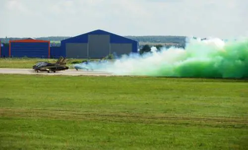 Le eccellenze dell'Aeronautica italiana sfidano i Paesi "opposti" all'Occidente