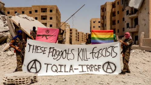 Siria, nasce il primo battaglione Lgbt che combatte Isis