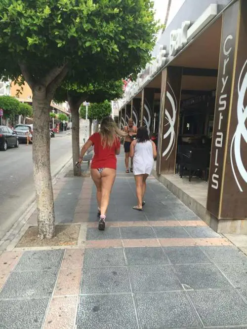 Magaluf e le foto delle notti brave