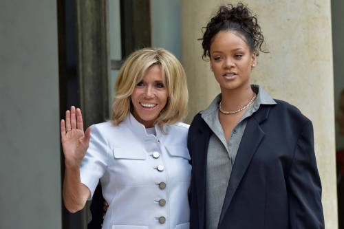 Brigitte Macron incontra Rihanna