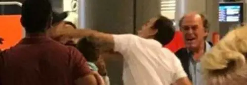 Nizza, in aeroporto uno steward tira un pugno a un passeggero