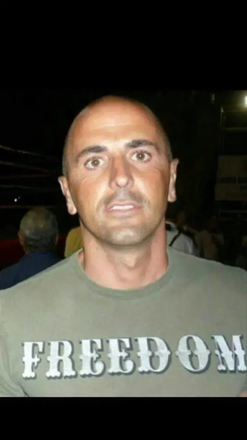 Parla il "poliziotto coraggio": "Vi racconto la mia verità sull'immigrazione"