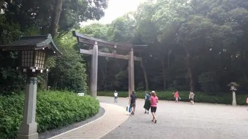 Meiji, saké e vini francesi nella dimora eterna dell'Imperatore