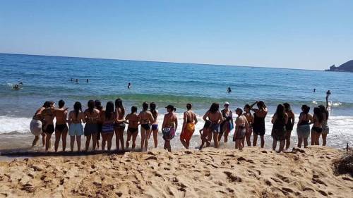 Algeria, la "rivolta del bikini" delle donne per cambiare le mentalità