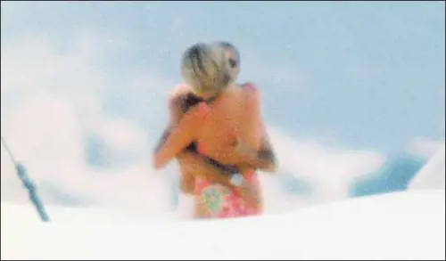 "È mio lo scatto del secolo. Quel bacio mi cambiò la vita"