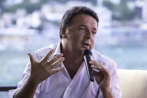 Sbarchi, lo strabismo di Renzi: ​"Numero chiuso e ius soli"