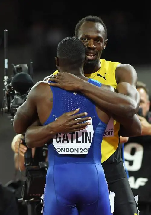 Gatlin guastafeste d'oro. Usain ci resta di bronzo