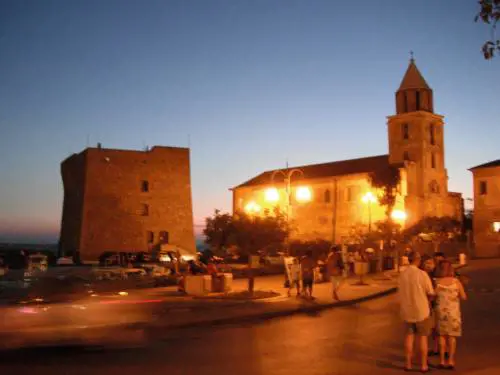 La nuova vita del Cilento: nozze indiane, feste "Folk e Bifolc", musica nei templi